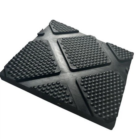 ACM03009-Square-shaped Hammer cow mats77