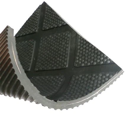 ACM03009-Square-shaped Hammer cow mats1