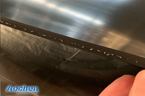 Why Cloth Insertion Rubber Sheet Is Used in Heavy-Duty Industrial Applications