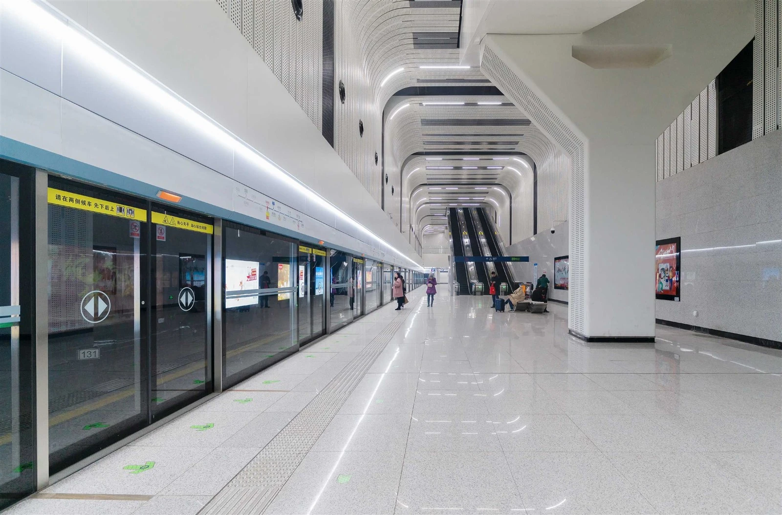 High-Traffic Commercial Indoor Rubber Flooring High-Traffic Commercial Indoor Rubber Flooring